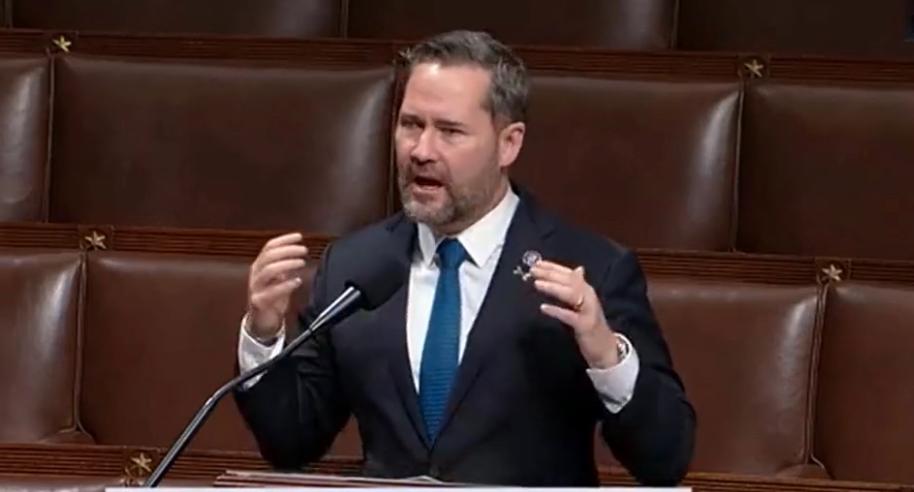 عضو کنگره آمریکا: اطلاعات حضور در افغانستان برای سربازان آینده جمع‌آوری شود