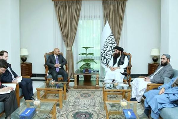 وزیر خارجه طالبان با سفیر ترکیه درباره مذاکرات با پاکستان گفتوگو کرد