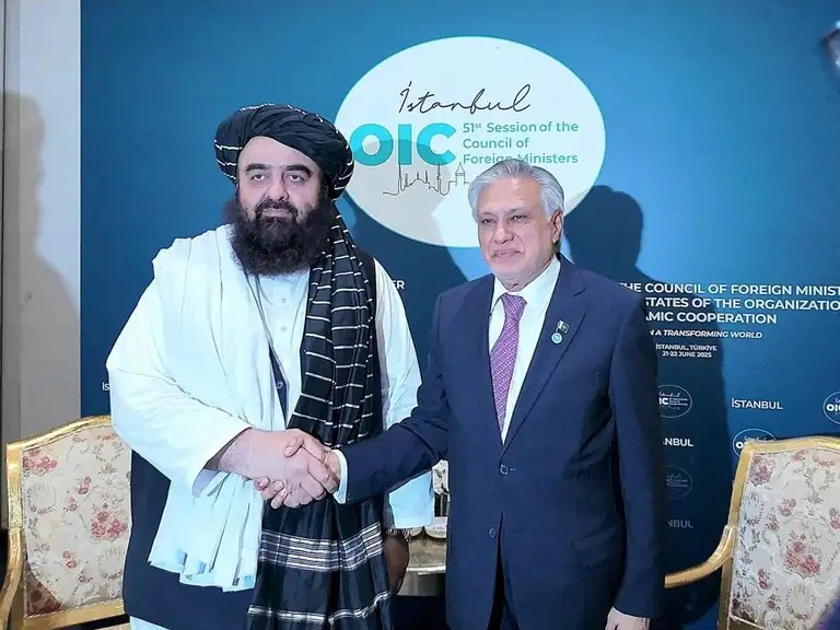 سفير باكستاني سابق: سياسة إسلام آباد تجاه أفغانستان تحتاج إلى تغيير جذري