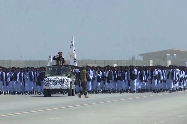 طالبان لترامب: قلتم إنكم لا تستخدمون القوة ضدنا