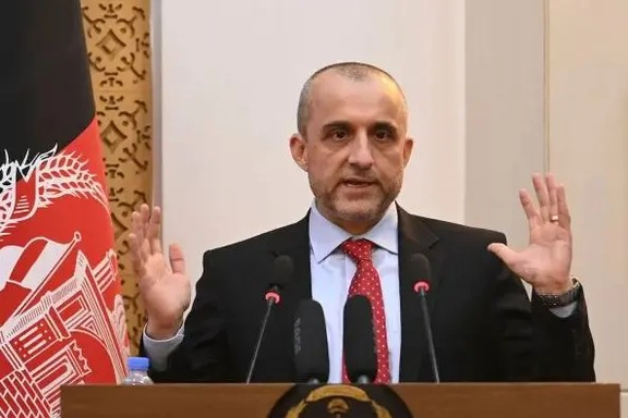 امرالله صالح: درې رنګه ملي بیرغ ته توهین کوونکي به له انزوا سره مخ شي