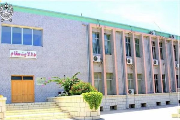 طالبان تفرض عقوبات على حلق اللحية في ولاية هلمند