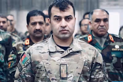 سادات: افغانها اول میجنگند بعد سیاست میکنند