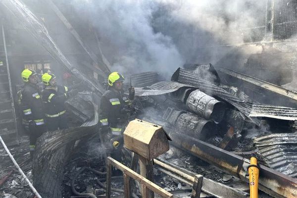 د ایران په اصفهان کې یوه پوځي چورلکه غورځېدلې ده