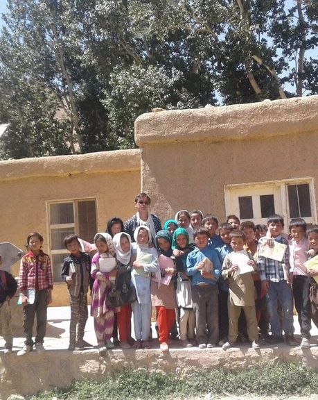 منابع محلی میگویند یک معلم به علت انتقاد از طالبان در فیسبوک به زندان محکوم شده است