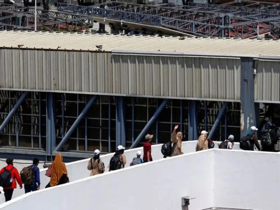 سفارت امریکا: اداره بایدن ۳۴ هزار 'ویزای خاص مهاجرت' به افغانها صادر کرده است