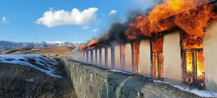 منابع محلی در پکتیکا: مکتبی که به خانه تبدیل شده بود، در آتش‌ سوخت