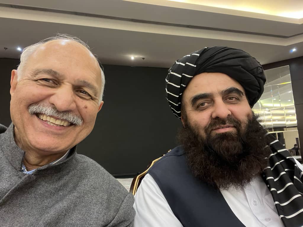 سناتور پاکستانی: متقی می‌گوید حکومت پاکستان از توافق صلح با تی‌تی‌پی عقب‌نشینی کرد