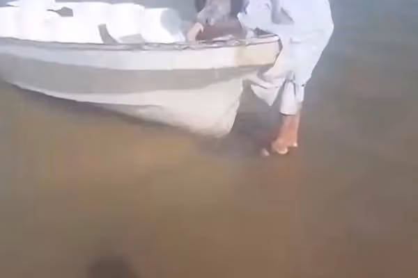 د کندهار د دهلې بند په اوبو کې یو پلار او څلور اولادونو یې ډوب شوي