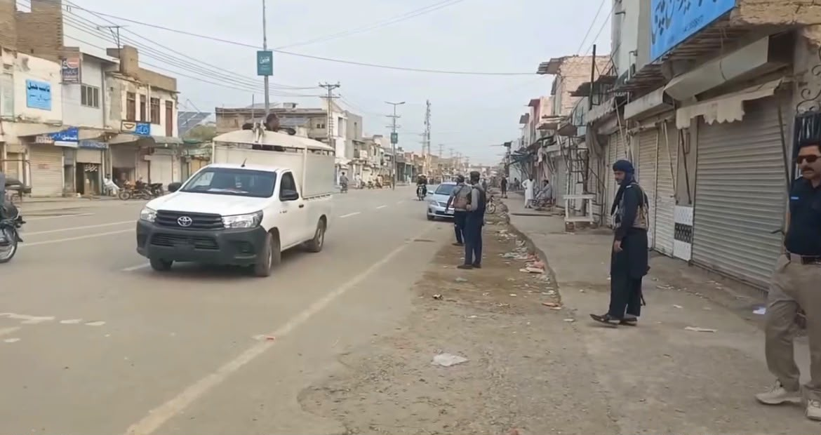 په ټانک ولسوالۍ کې پر یوې پوستې د موټربم برید امله ۳پولیس سرتېري وژل شوي او ۶ نور ټپیان دي