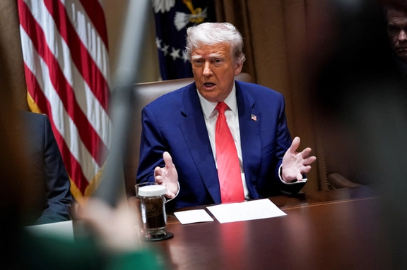 ټرمپ لا قانع نه دی چې ۳۰ زره پونډی امریکایی بم به فردو له منځه یوسي