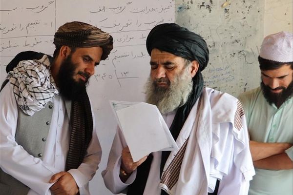 وزیر معارف طالبان: افغانستان همچنان در اشغال است