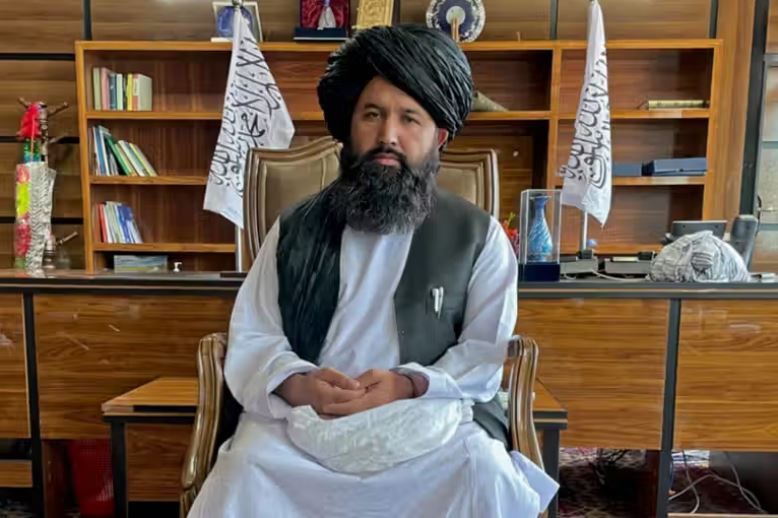 ندا محمد ندیم د پوهنتون فارغانو ته: په هېڅ وجه له هېواد څخه د فرار لاره مه انتخابوئ