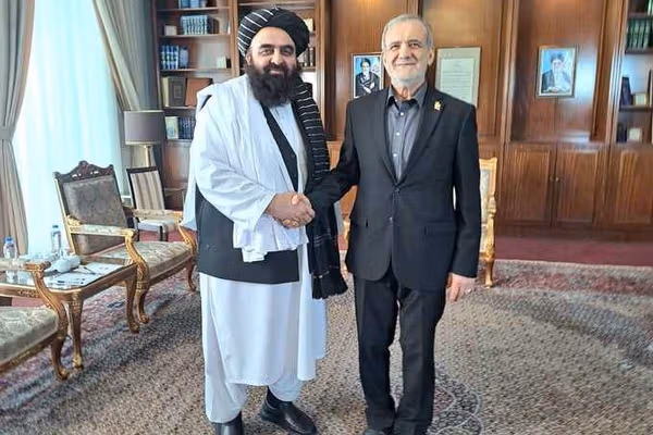 د تهران سیاسي محاسبه؛ د ایران له خوا د طالبانو په رسمیت پېژندل څه بدلولی شي؟