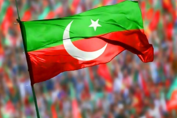 د پاکستان تحریک انصاف ګوند په مردان کې پراخه ولسي غونډه جوړوي