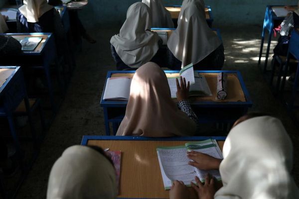 دختران صنف شش؛ ۱۳ سالههایی که زخم طالبان بر دل دارند