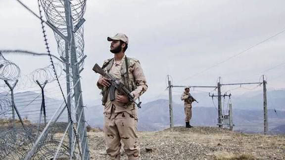 ایراني پوله ساتو ځواکونو د یوې نهه کسیزې افغان کورنۍ له ژغورلو خبر ورکړی