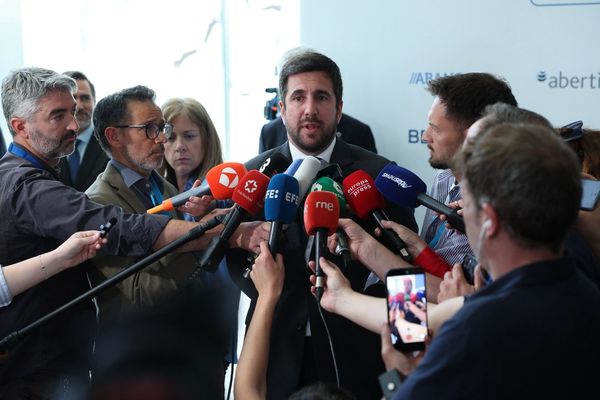 منچسترسیتی احتمال اقدام حقوقی علیه نامزد ریاست رئال مادرید را بررسی میکند