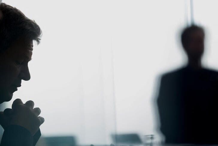 وال استریت جورنال: از هر ۴نفر در امریکا یک نفر هیچ دوست صمیمی ندارد و از تنهایی رنج می‌برد