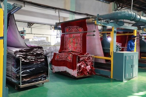 په کابل کې د کمپلو جوړولو یوه فابریکه پرانېستل شوه