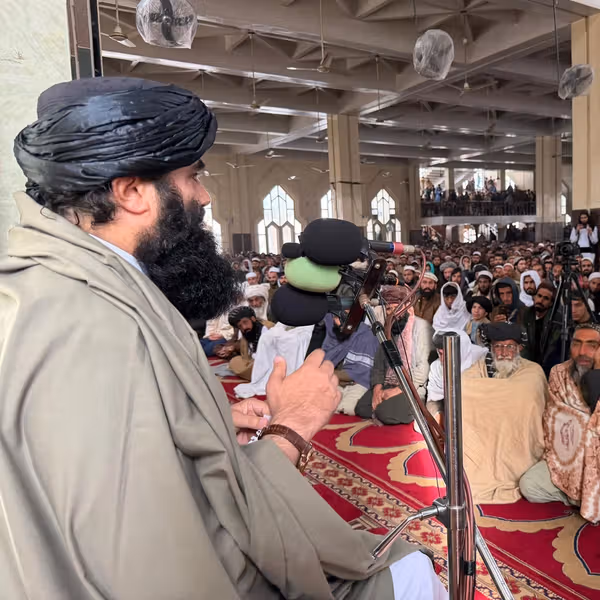 حقانی میگوید طالبان با تحقیر، خشونت، ترس و ارعاب حکومت میکند