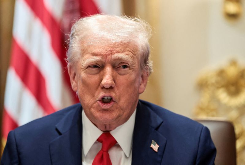 کرملېن: د غزې له اوربند وروسته د اوکراین په سوله کې د ټرمپ د هڅو هرکلی کوو