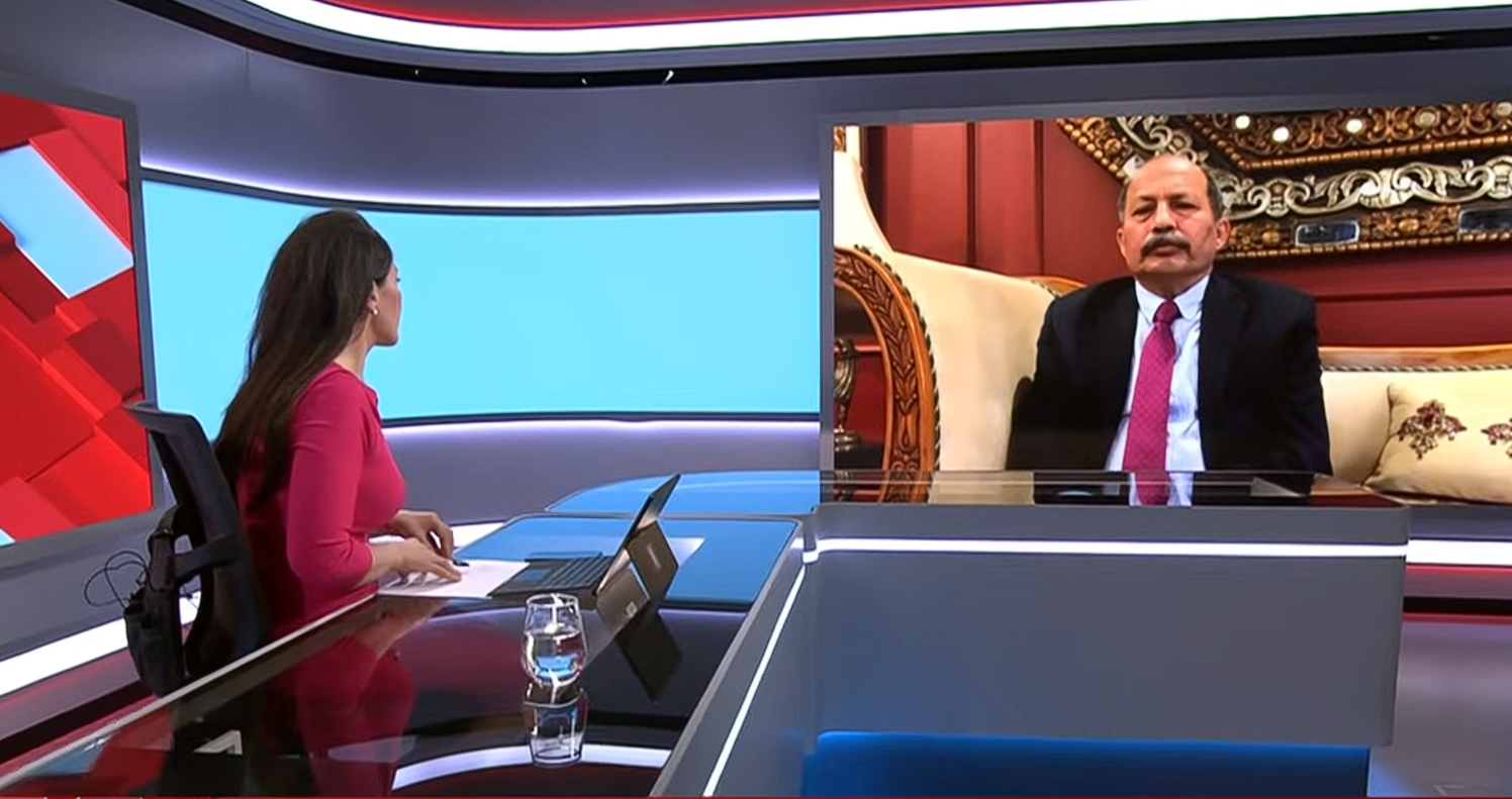 د پاکستان پخوانی سفیر: د سقوط ورځو کې د ای ایس ای رییس له کرزي او ډاکټر عبدالله  سره وکتل