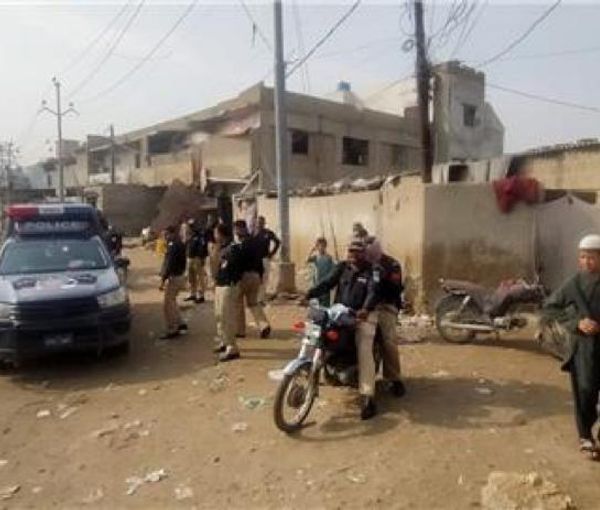 منابع در پاکستان از وفات یک زندانی افغان در کراچی و بیمار شدن تعداد زندانی دیگر خبر دادند