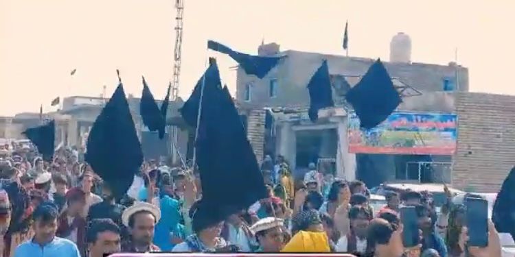 اعتراض به قتل‌های هدفمند در  وزیرستان؛ از روز استقلال پاکستان زیر نام "روز سیاه" تجلیل شد