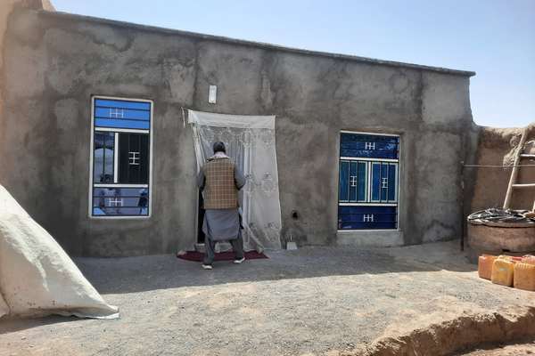 سازمان ملل به ۴۰۰ خانواده زلزلهزده هرات کمک کرد تا خانههای خود را بازسازی کنند
