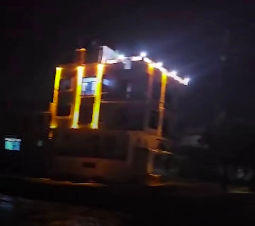 «برق نباید ویژه افراد بانفوذ باشد»