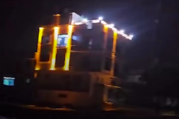 «برق نباید ویژه افراد بانفوذ باشد»