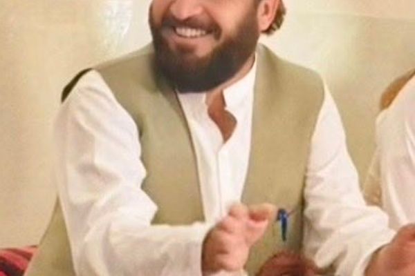 په وزیرستان کې ناڅرګندو وسلهوالو یو قومي مشر وژلی