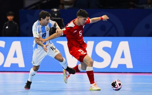 نمایش درخشان شیران خراسان مقابل نایب قهرمان فوتسال دنیا، در حد کلاس جهانی بود