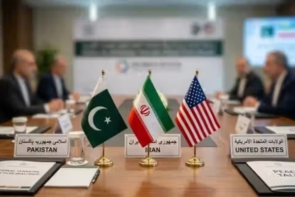 راپور؛ منځګړي د تهران او واشنګټن ترمنځ د خبرو نوي پړاو لپاره د چوکاټ رامنځته کولو هڅه کوي