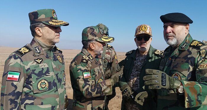 د ایران د ځمکنیو ځواکونو قوماندان: له افغانستان سره پر ګډه پوله ۵۰ کیلومتره دیوال بشپړ شوی