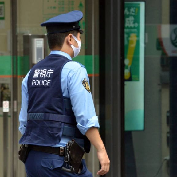 جاپان کې یو ټکسي چلوونکی پر ۵۰ ښځو د جنسي تېري په تور نیول شوی