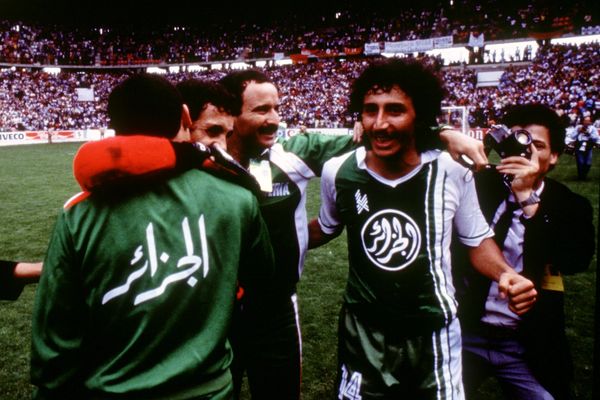 چرا بازیهای پایانی مرحله گروهی جام جهانی، همزمان برگزار میشود