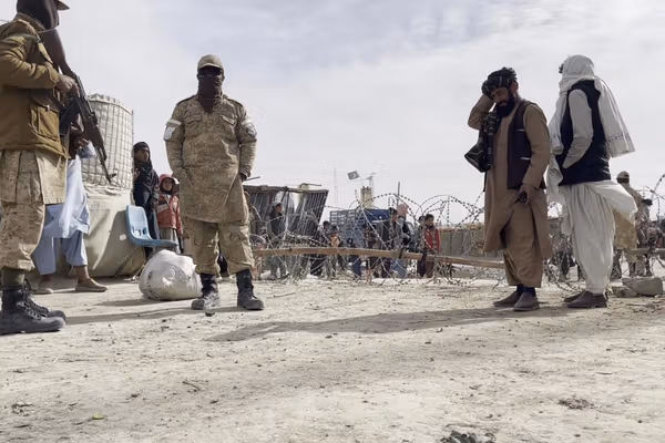 په سپين بولدک کې د انساني قاچاق تور بازار؛ ولس قرباني خو طالبان او مافیا ګټونکي دي