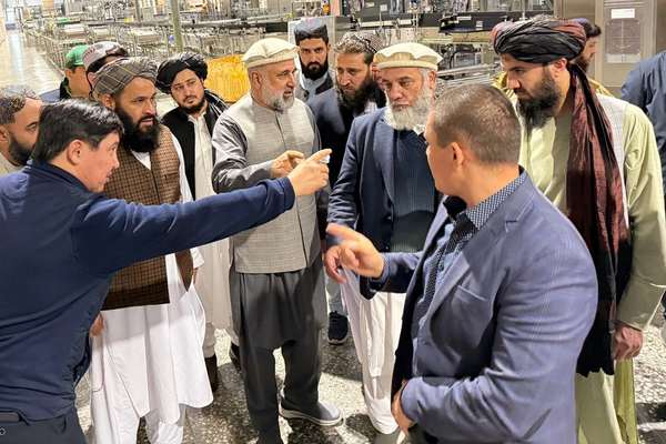 طالبانو قزاقستان میشتو افغان سوداگرو ته د لازمو اسانتياوو برابرولو ډاډ ورکړی