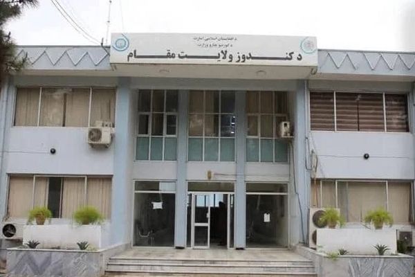 طالبانو په کندوز، بغلان، تخار او بدخشان ولایتونو کې د نوري فایبر خدمات قطع کړل