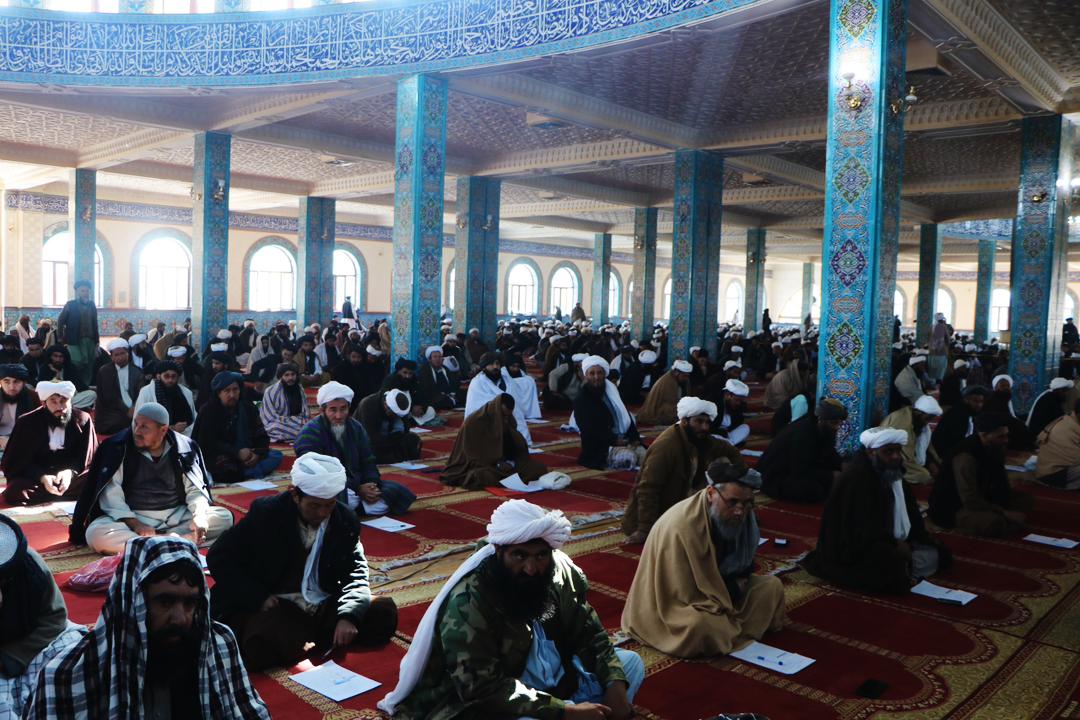 طالبانو په کابل او ننګرهار کې له شپږو زرو ملایانو د ماسټرۍ په کچه ازموینه واخیسته