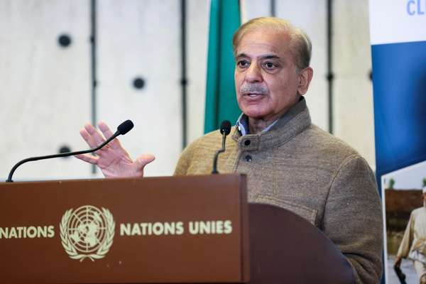 Pakistan PM Warns Afghan Taliban To Choose Between Islamabad & TTP