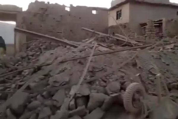 تفاصيل الهجمات الدامية لباكستان في شرق أفغانستان