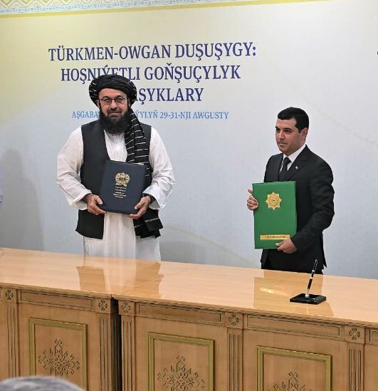 طالبان له ترکمنستان سره د ريلي سکټور د پراختیا په موخه تړونونه لاسلیک کړل