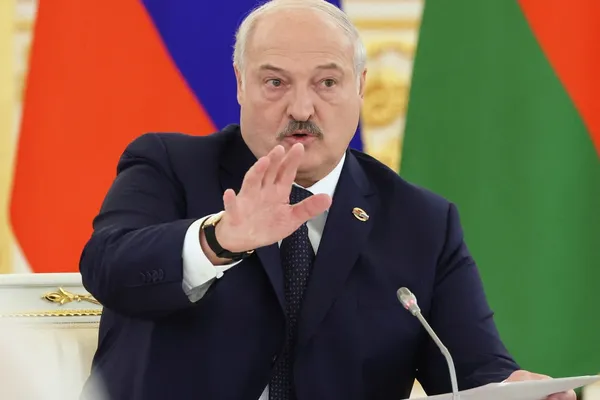 رئیسجمهور بلاروس: روسیه توان حمله به اقامتگاه زلنسکی را دارد