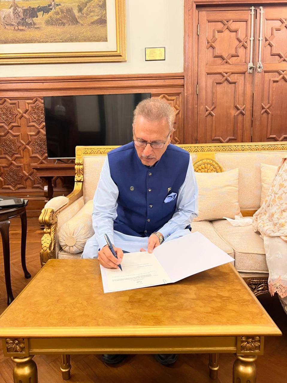 رئیس جمهور پاکستان با انحلال پارلمان کشور موافقت کرد