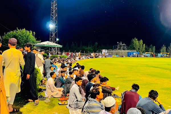 طالبانو په هلمند کې په مشروط ډول د شپې لهخوا د سپورټي سیالیو اجازه ورکړه