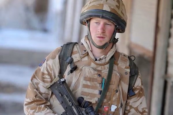 ټرمپ ته د شهزاده هري غبرګون: په افغانستان کې د ناټو ځواکونو قربانۍ د درناوي وړ دي