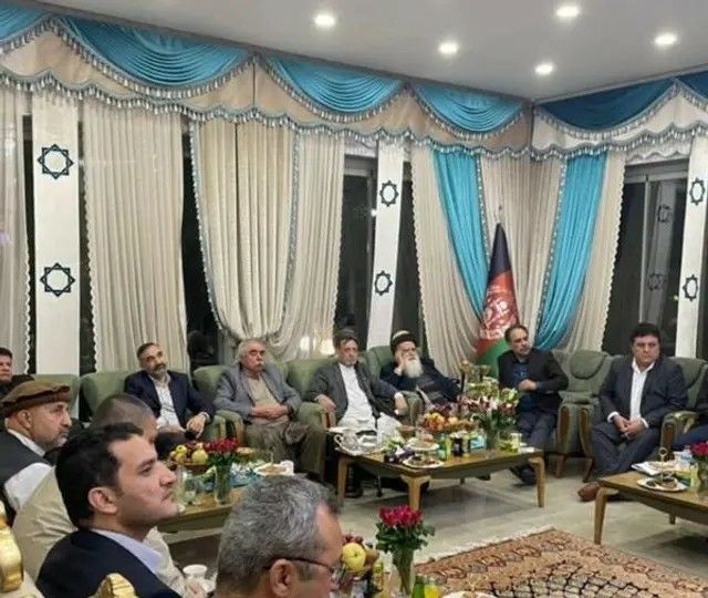 شورای مقاومت ملی سخنان زلمی خلیلزاد را «اهانت» به مردم و جامعه سیاسی افغانستان خواند